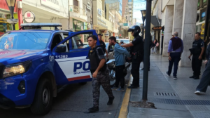 Indignación en Nueva Córdoba: un hombre atrapó dos veces a un ladrón, pero finalmente éste logró escapar