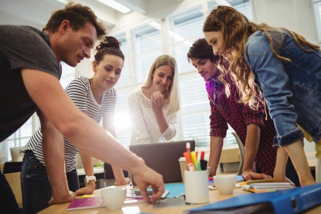 Buscan jóvenes y adultos para sumarse a programas de empleo en Cosquín